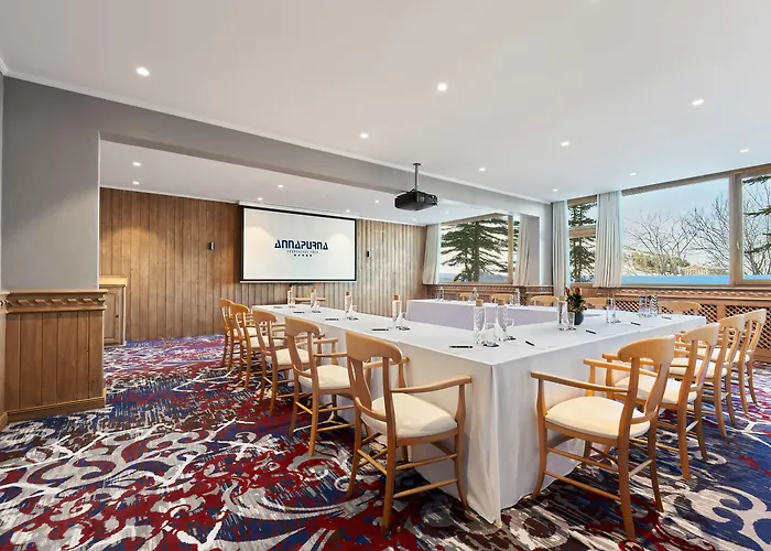 Hotel Annapurna 5*